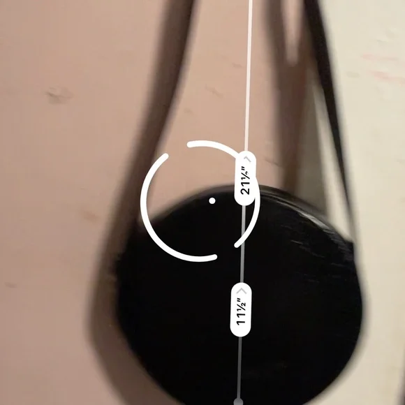 Orseund Iris Black Croc-Embossed Round Apple Leather shoulder Bag - Picture 11 of 11